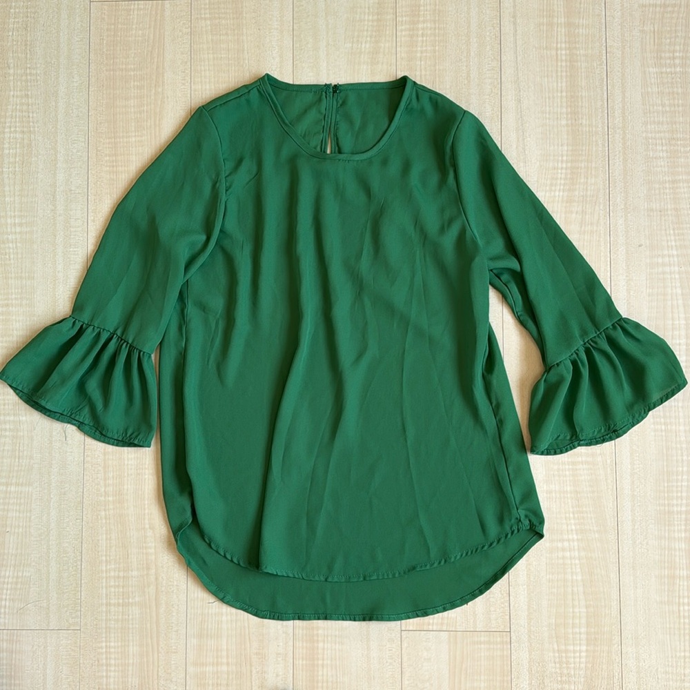 Green blouse